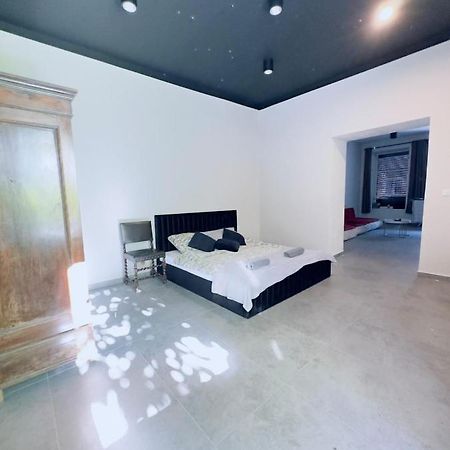 Przyjemny Lokal W Centum Miasta Apartment Lodz  Ngoại thất bức ảnh