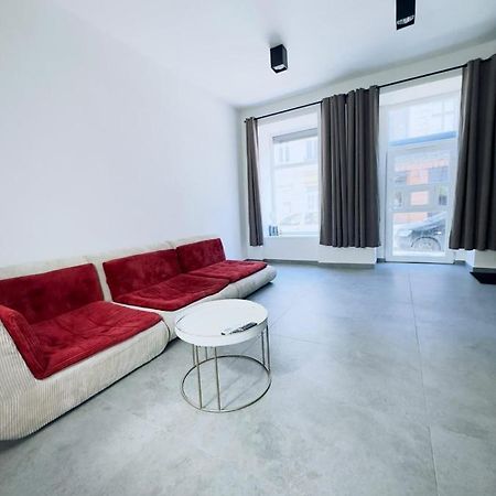 Przyjemny Lokal W Centum Miasta Apartment Lodz  Ngoại thất bức ảnh