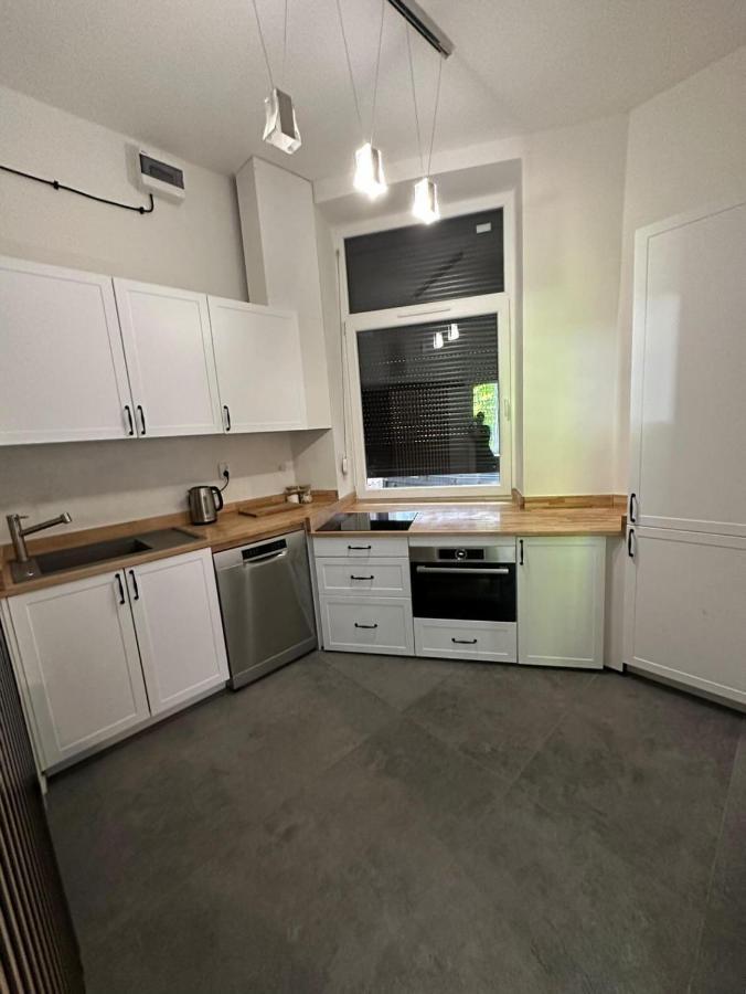 Przyjemny Lokal W Centum Miasta Apartment Lodz  Ngoại thất bức ảnh